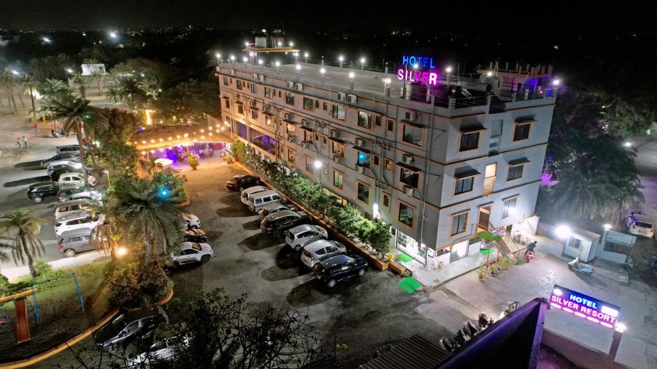 Hotel Silver Resort Daman Εξωτερικό φωτογραφία