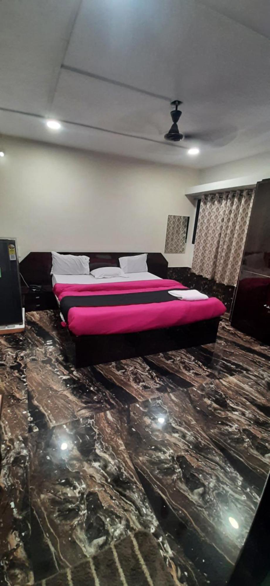 Hotel Silver Resort Daman Εξωτερικό φωτογραφία