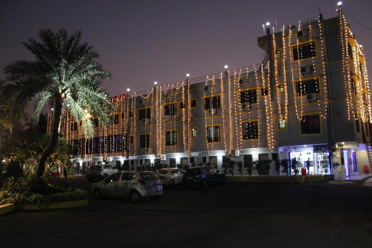Hotel Silver Resort Daman Εξωτερικό φωτογραφία