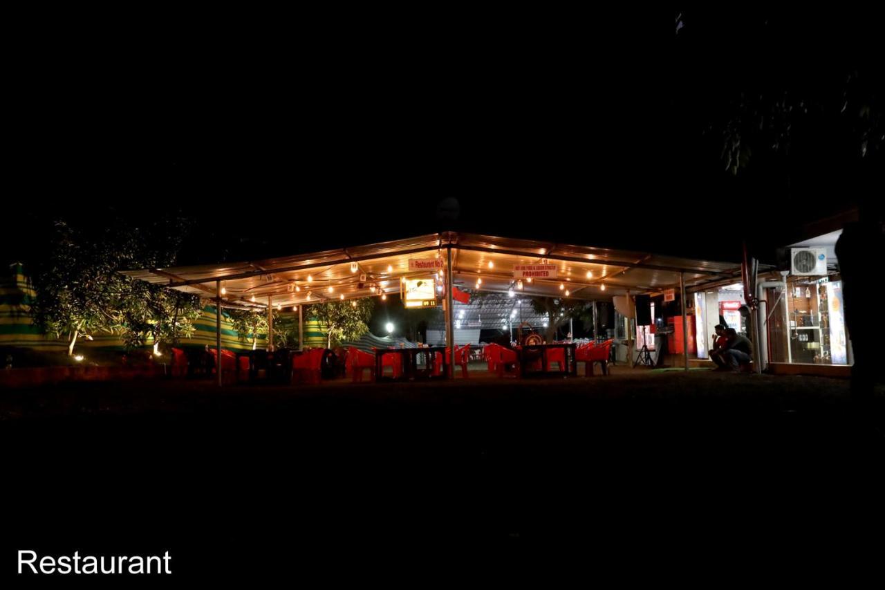 Hotel Silver Resort Daman Εξωτερικό φωτογραφία