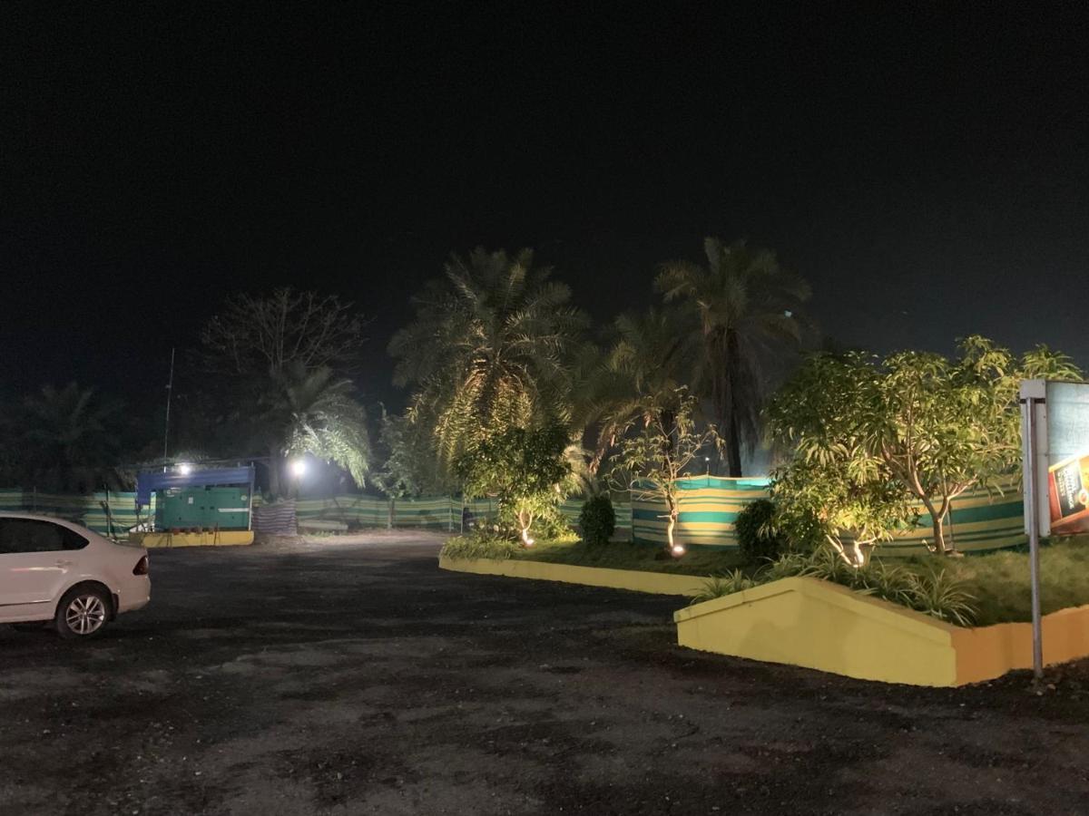 Hotel Silver Resort Daman Εξωτερικό φωτογραφία